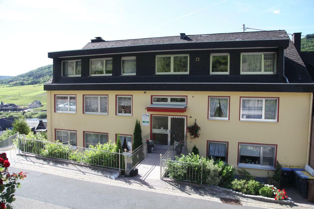 Ferienwohnung Moselblick-Stein Valwig Zewnętrze zdjęcie
